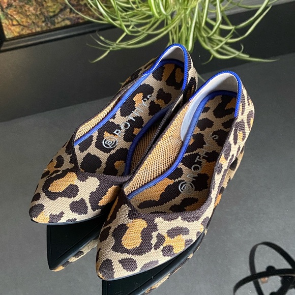 Rothy’s Retires Leopard/Cheetah Pointed Toe Shoes, Size 8 (fit like 7) - Picture 1 of 6